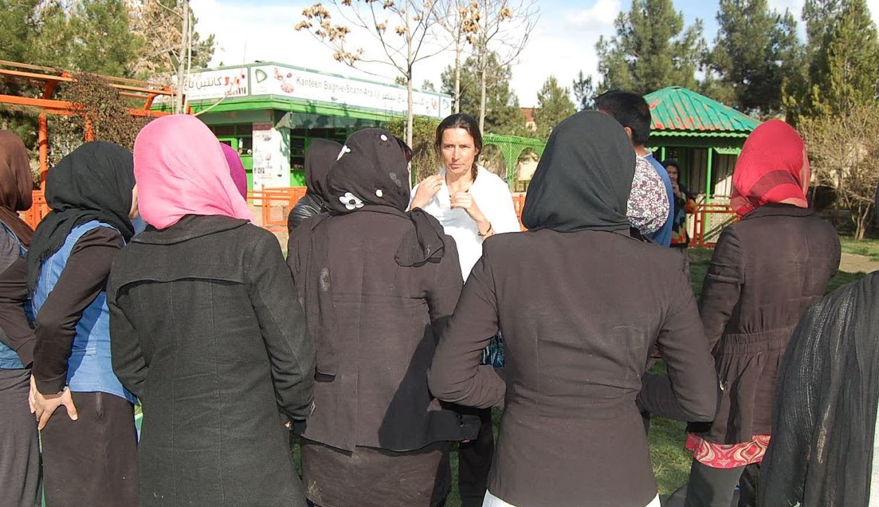 Danika Gilbert teaching women to climb in Afghanistan, 2015 — where Hamdeli began